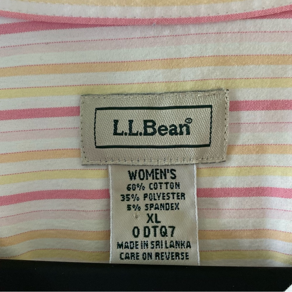 LL Bean Long-Sleeved Button-Down Shirt Size XL - Picture 6 of 6